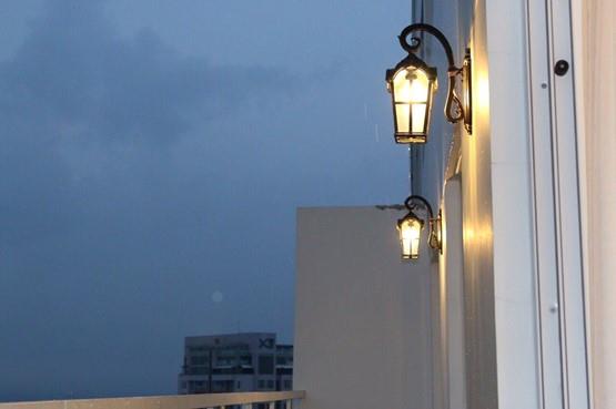 Image Detail